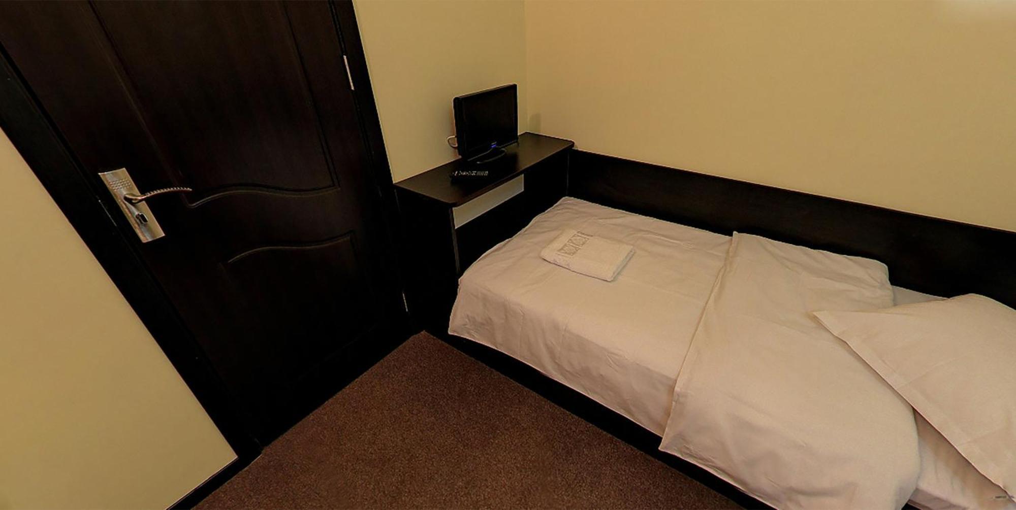 Casa Teilor Hotel Pitesti Bilik gambar